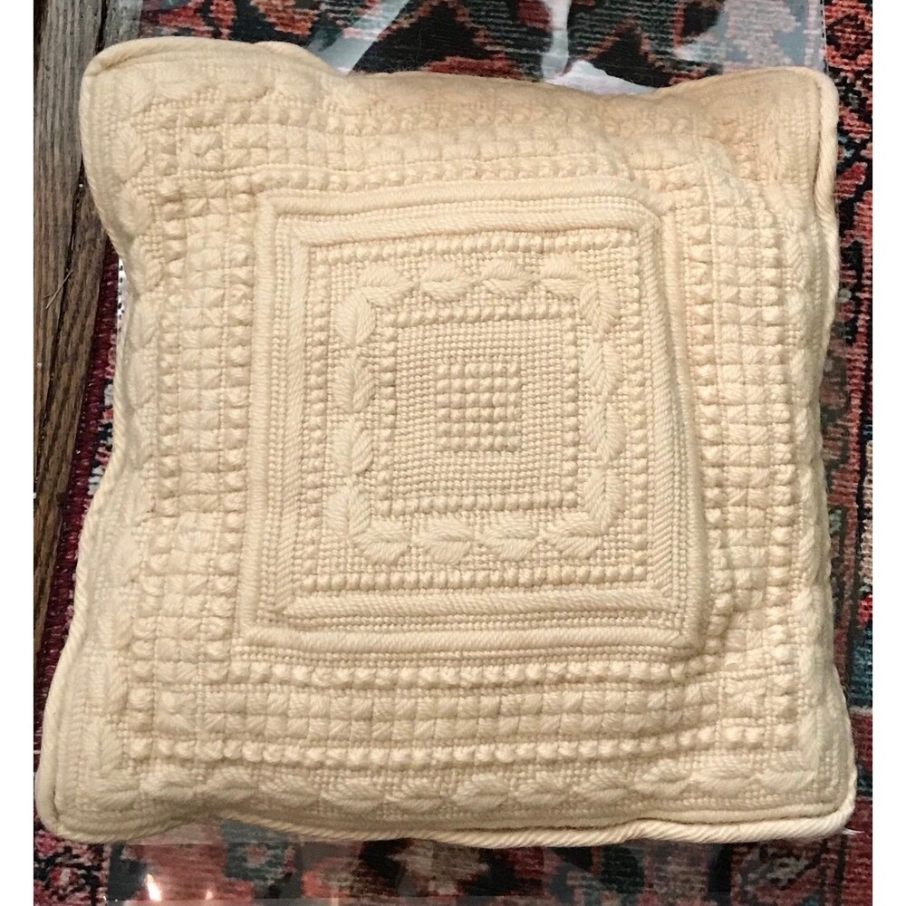 Vtg Hand Knit Crochet Pillow Corduroy Backed Cream Leaf Design 11 inches Granny